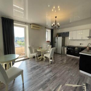 Дворівнева квартира на Подолі 1200$ в місяц